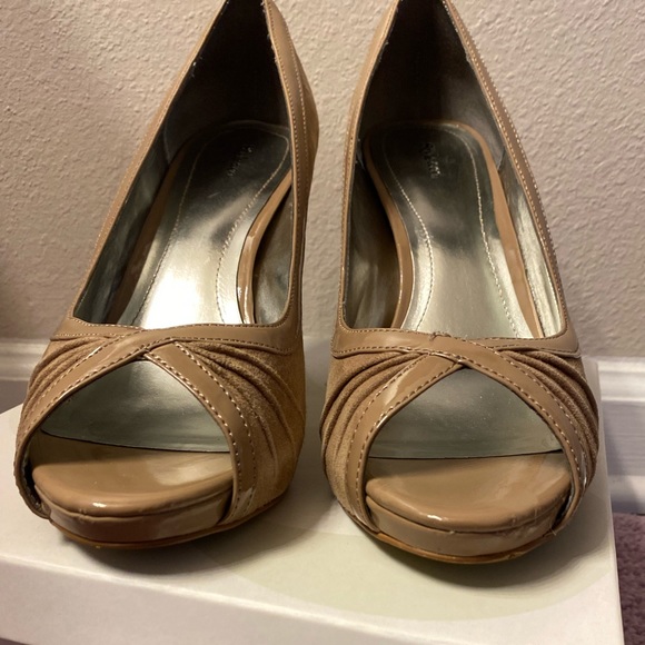 Peep toe Suede Heels - Picture 3 of 5